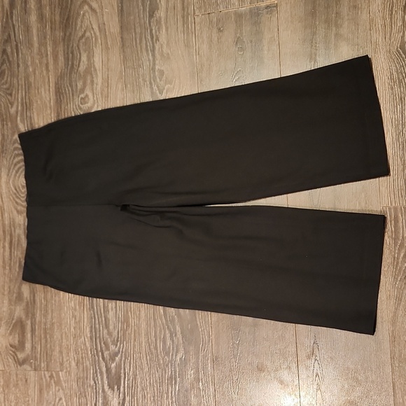 ❤️ TRINA TURK HIGH RISE PULL ON WIDE LEG CROP PONTE PANTS, 8 - Picture 1 of 4